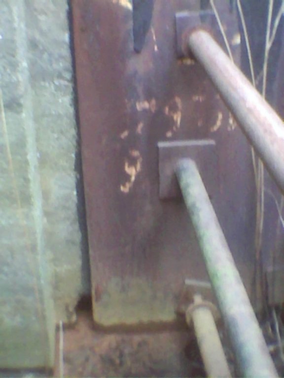 gac_042212_022_cisternplug.jpg